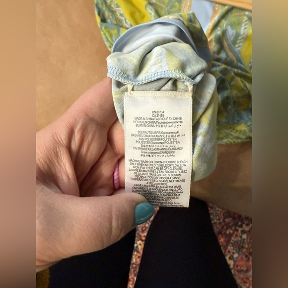 BCBGMaxAzria Size XS Dress Noely Paisley Block Print Shift Blue Multicolor - Picture 8 of 10